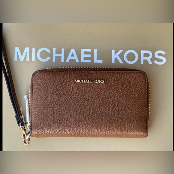 Michael Kors Ginger Medium Backpack with Wallet - Picture 9 of 10